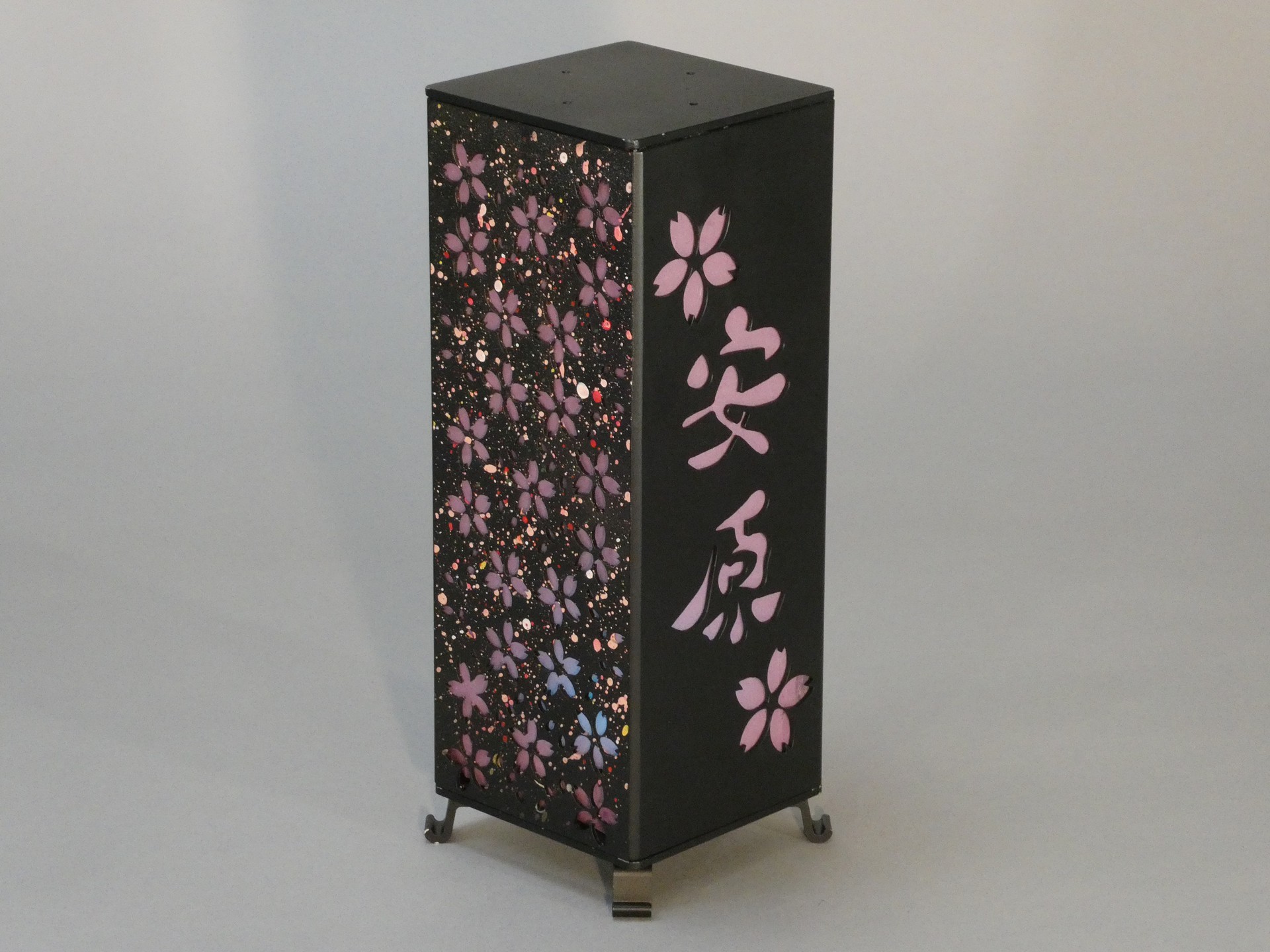 さくら灯篭 | 造形品の部 | 第35回優秀板金製品技能フェア