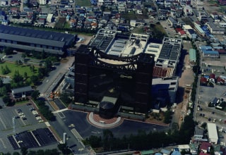 Photo: Training Institute Building “FORUM246”