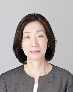 Photo: Yoshiko Fujii