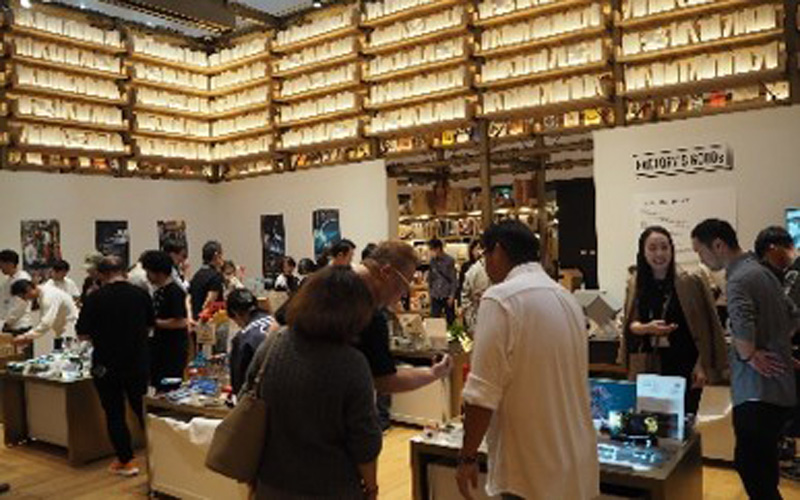 Photo: FACTORY'S GOODs