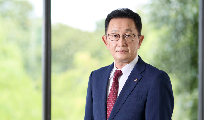 写真：代表取締役社長執行役員 山梨貴昭